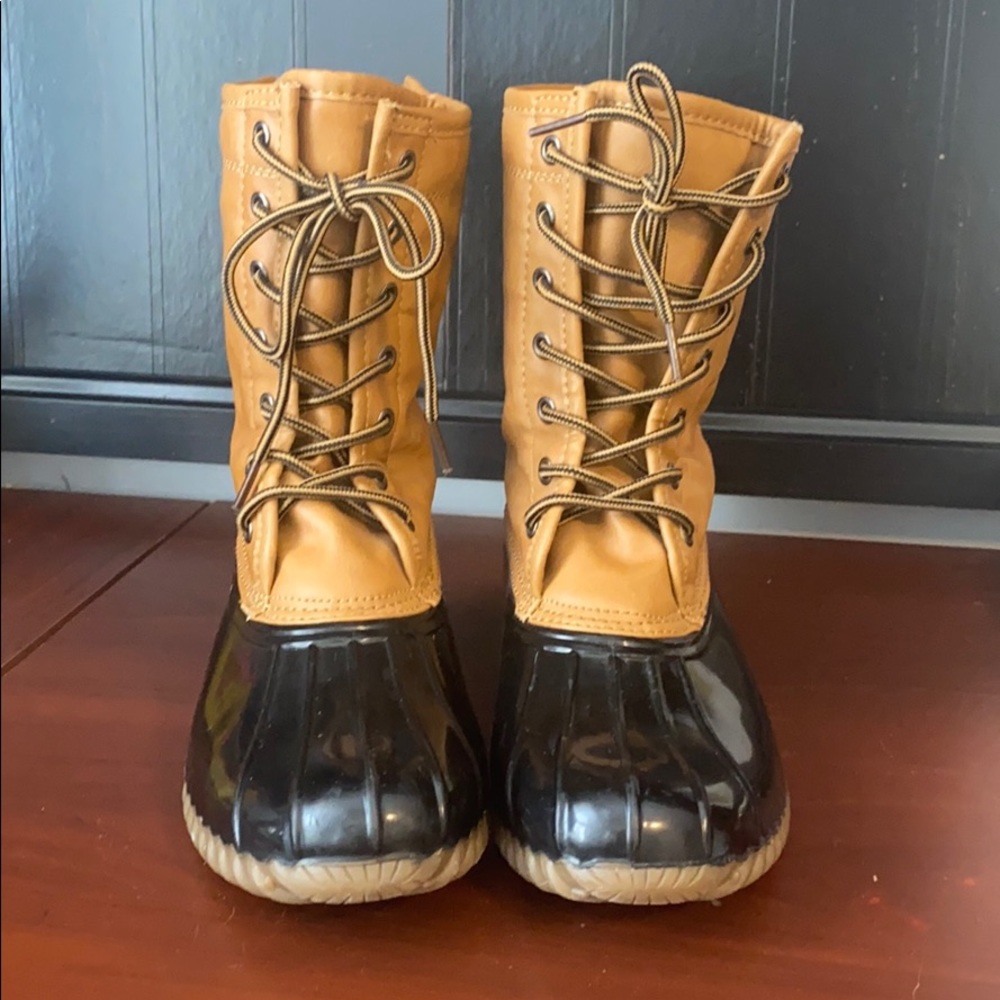 Madden Girl Duck boots with fleece lining.